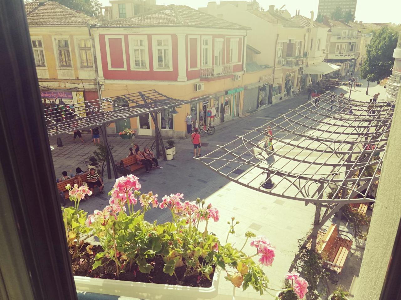 Hotel Plaza בורגאס מראה חיצוני תמונה